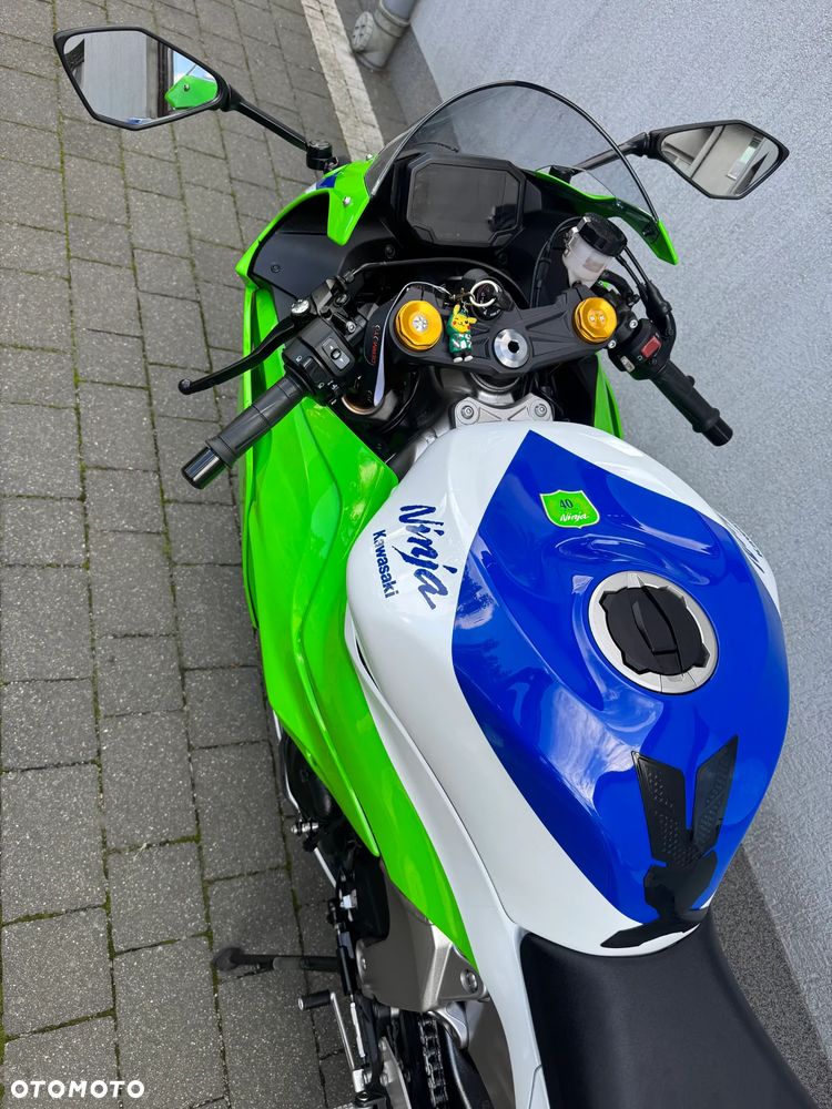 Kawasaki ZX - 6