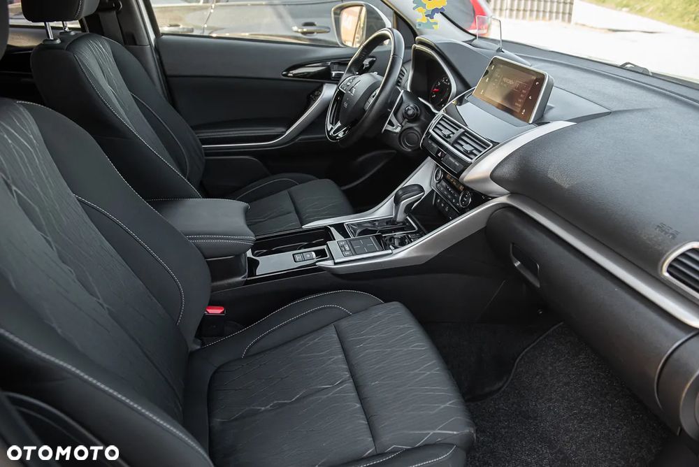 Mitsubishi Eclipse Cross 1.5 T GPF Intense CVT - 33