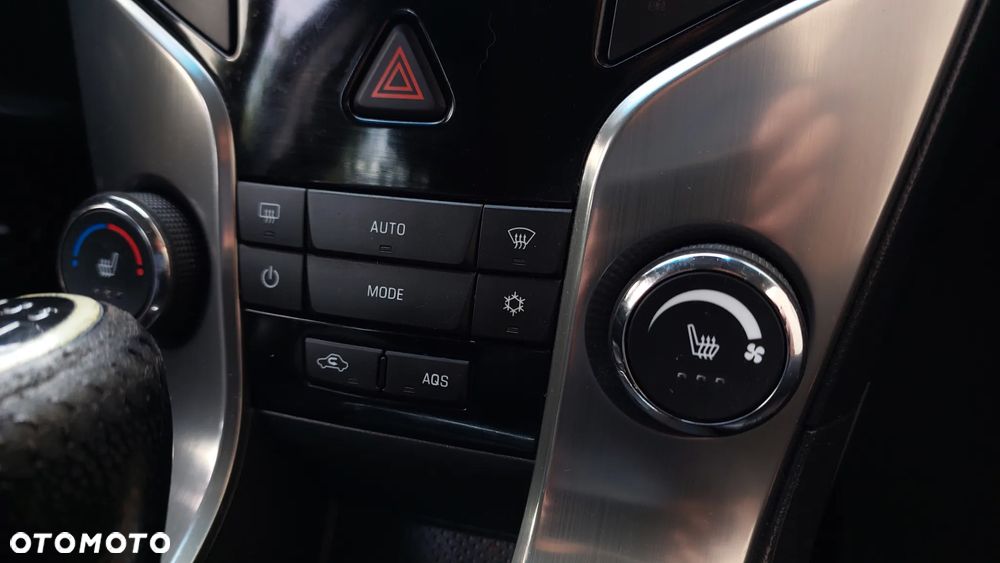 Chevrolet Cruze Station Wagon 1.4T LTZ+ - 34