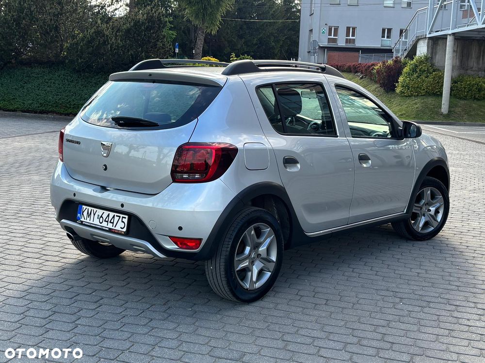 Dacia Sandero Stepway TCe 100 Prestige - 4