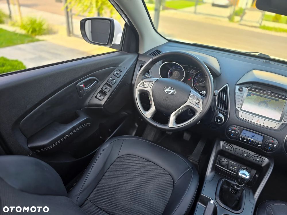 Hyundai ix35 1.7 CRDi Premium 2WD - 25