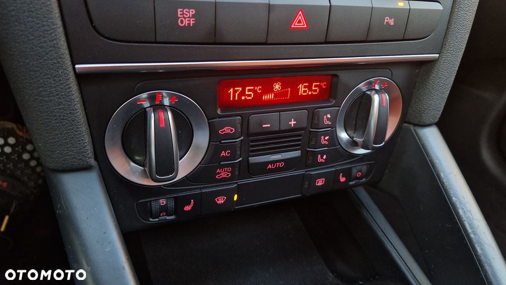 Audi A3 Sportback 1.8 TFSI S line Sportpaket Plus - 29