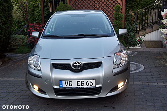 Toyota Auris 1.6 VVT-i Multimode Sol - 2