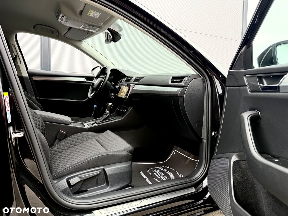 Skoda Superb 1.6 TDI DSG Ambition - 28