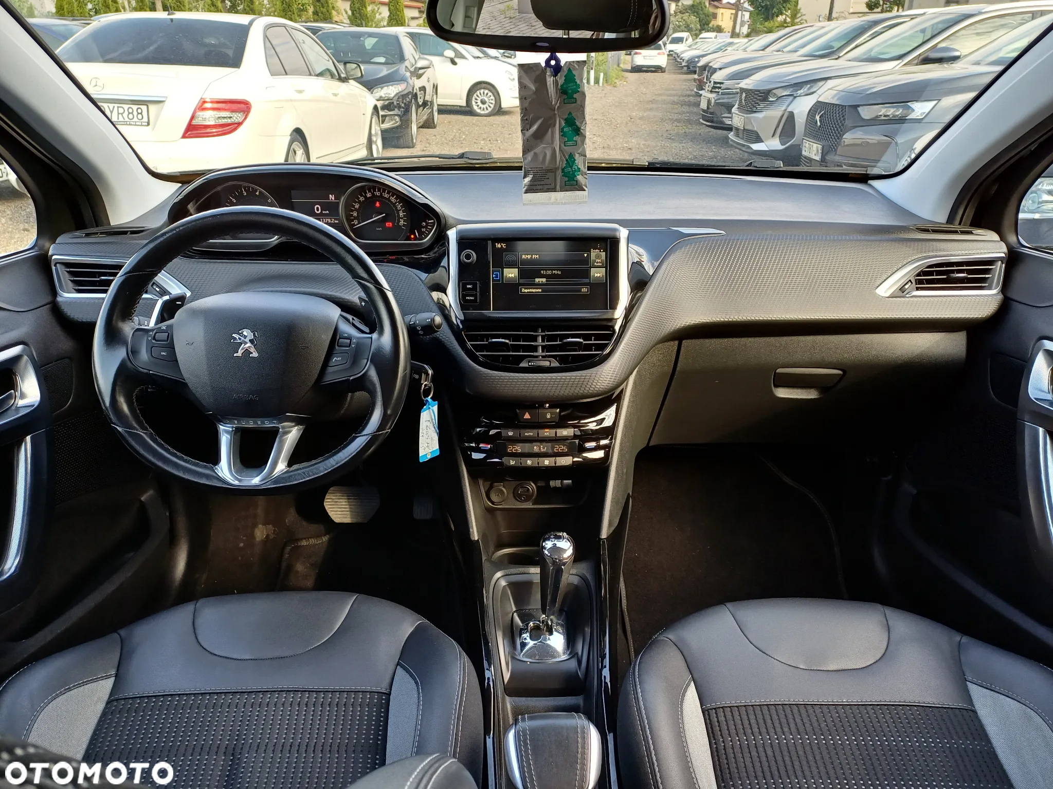 Peugeot 2008 82 e-VTI ETG5 Allure - 19