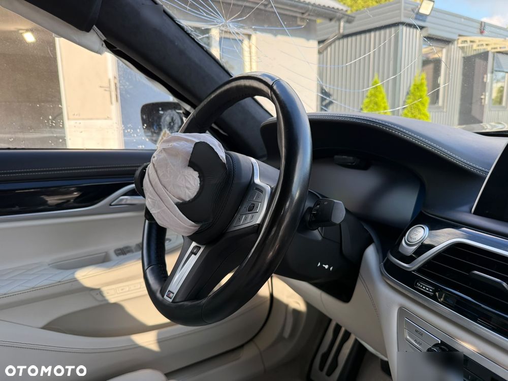 BMW Seria 7 740Ld xDrive - 18