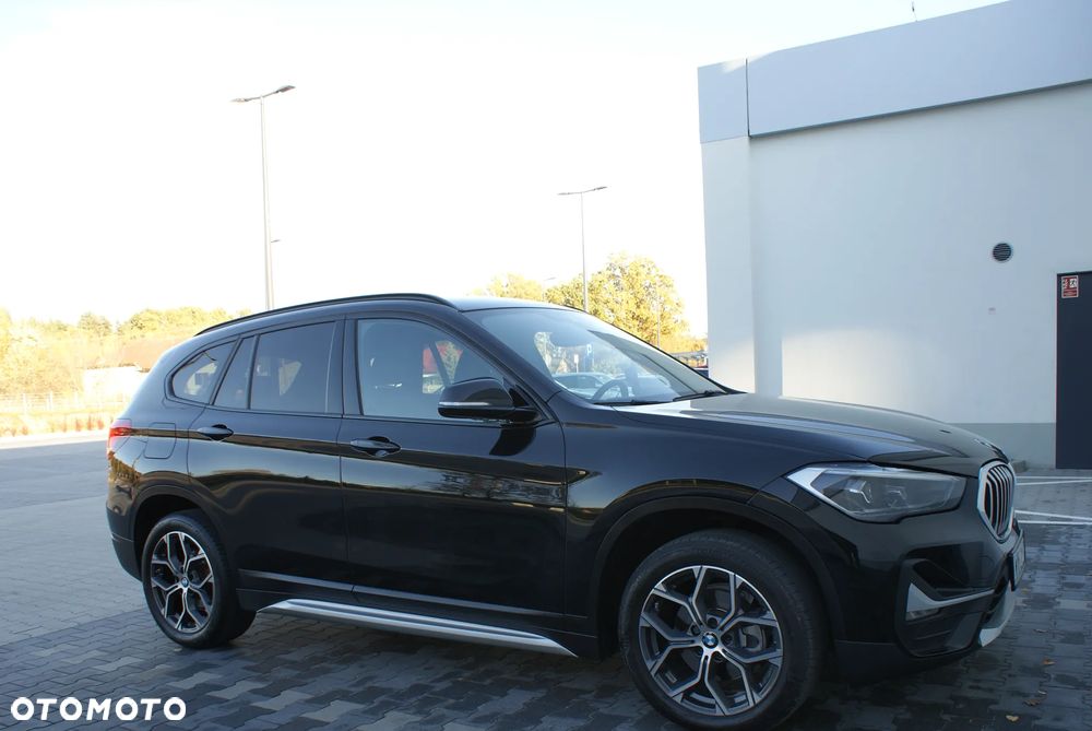 BMW X1 xDrive18d Business Edition - 7