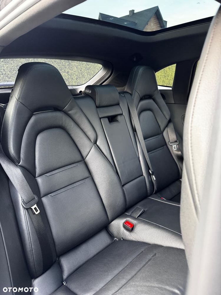 Porsche Panamera - 9