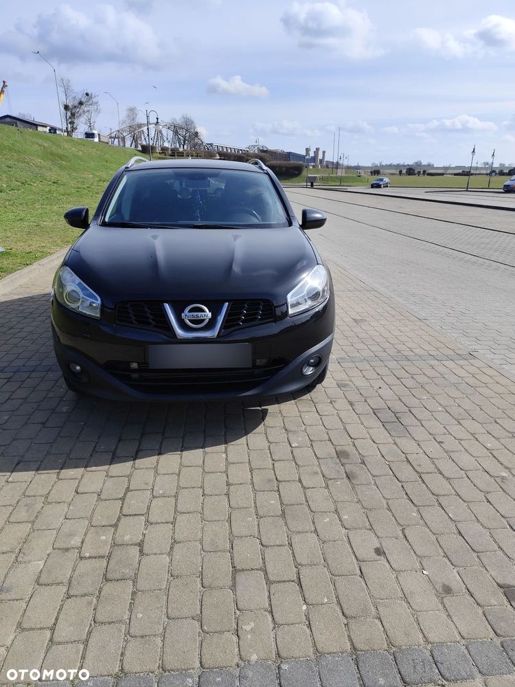 Nissan Qashqai 2.0 dCi 4 x 4 DPF tekna - 2
