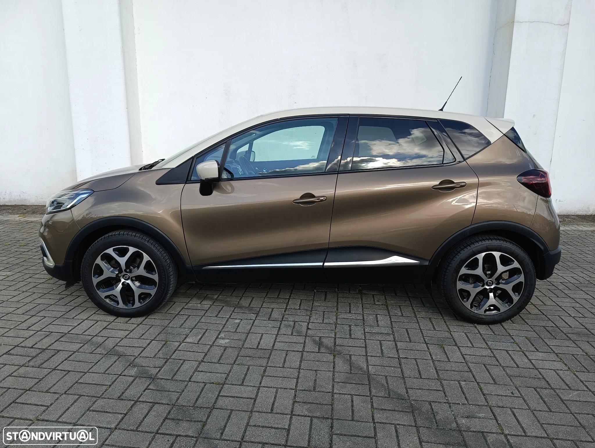 Renault Captur 1.5 dCi Exclusive C/Pneu - 5