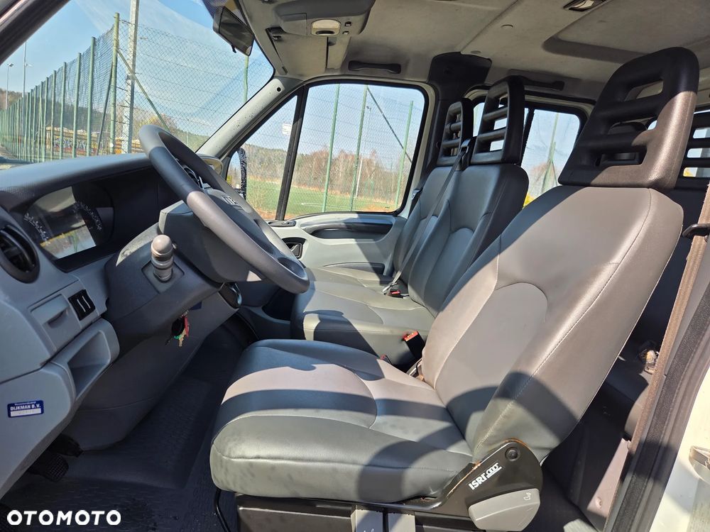 Iveco Daily 85Tyś.przebiegu orginał sta wzorow 7osóby - 13