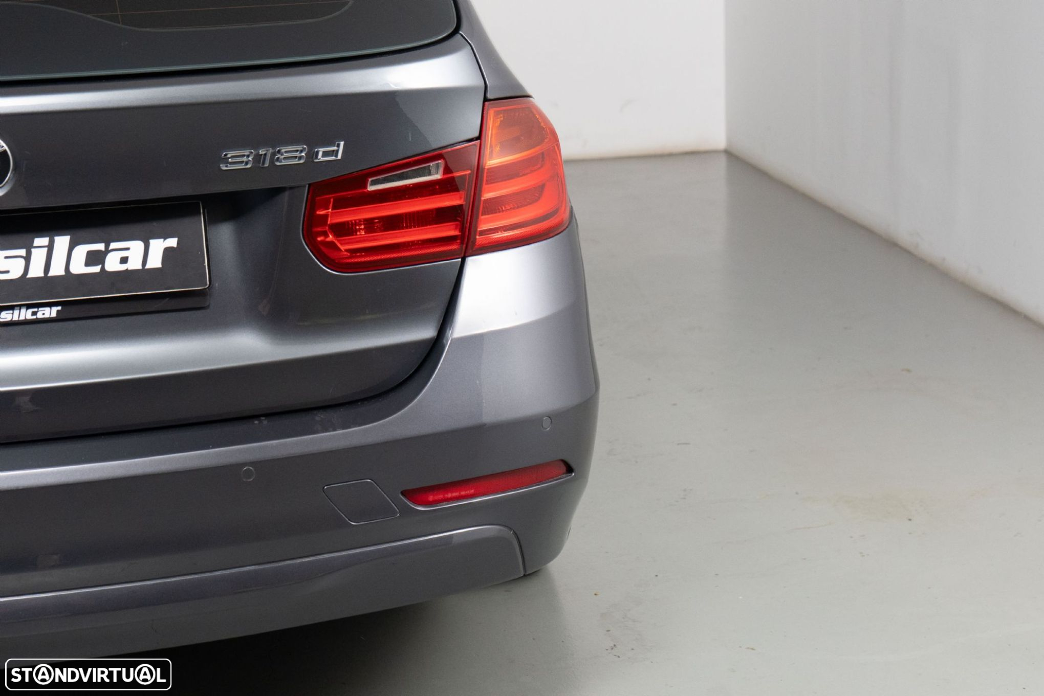 BMW 318 d Touring Line Sport - 14