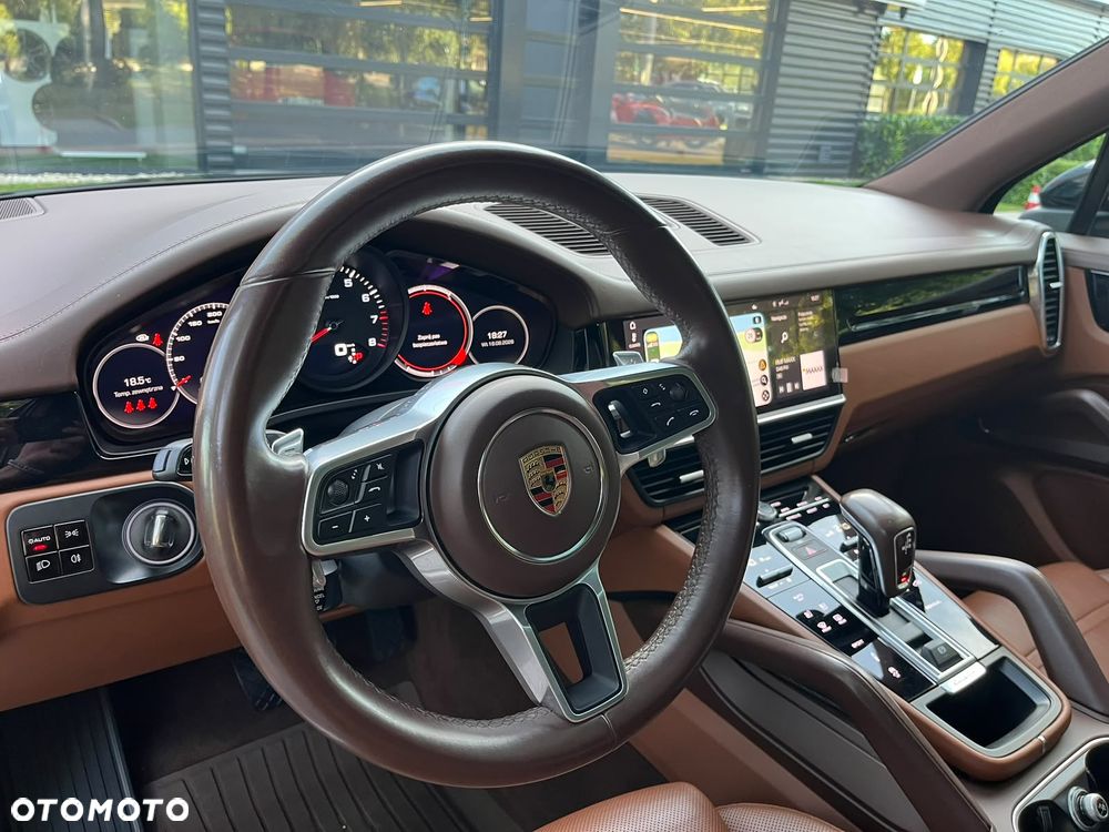 Porsche Cayenne Platinum Edition - 26