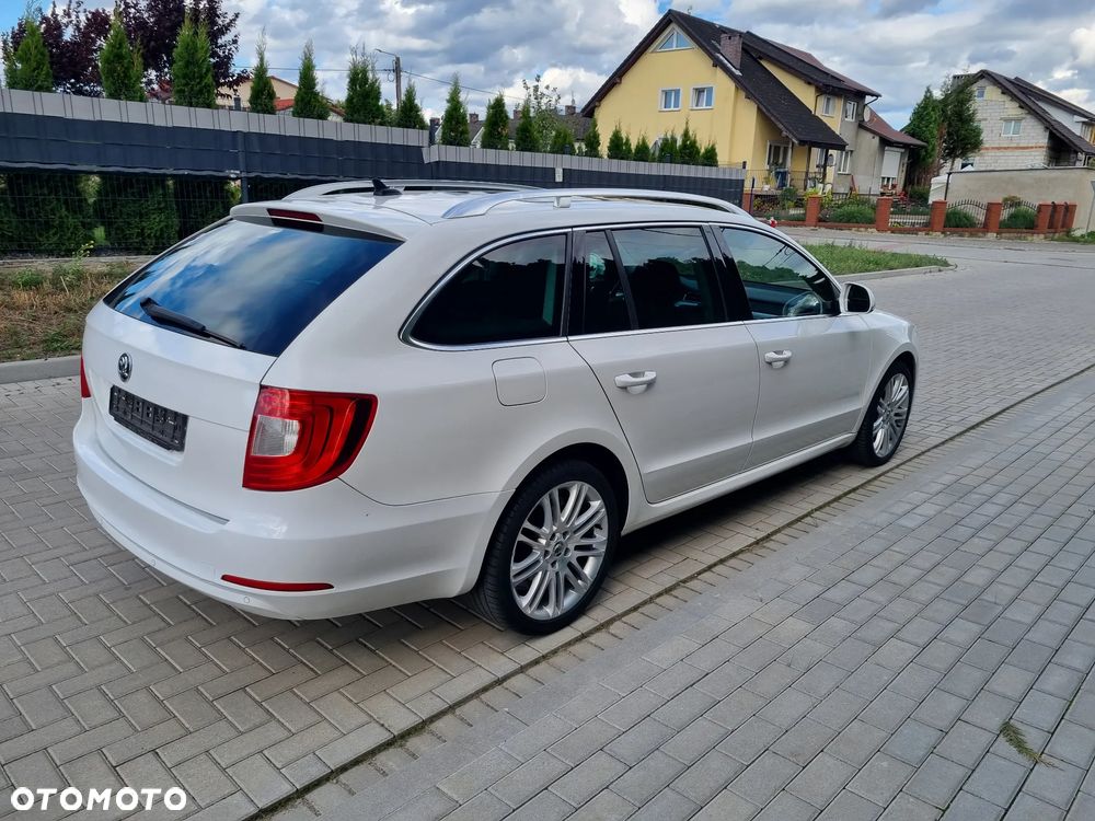 Skoda Superb 2.0 TDI Elegance - 6