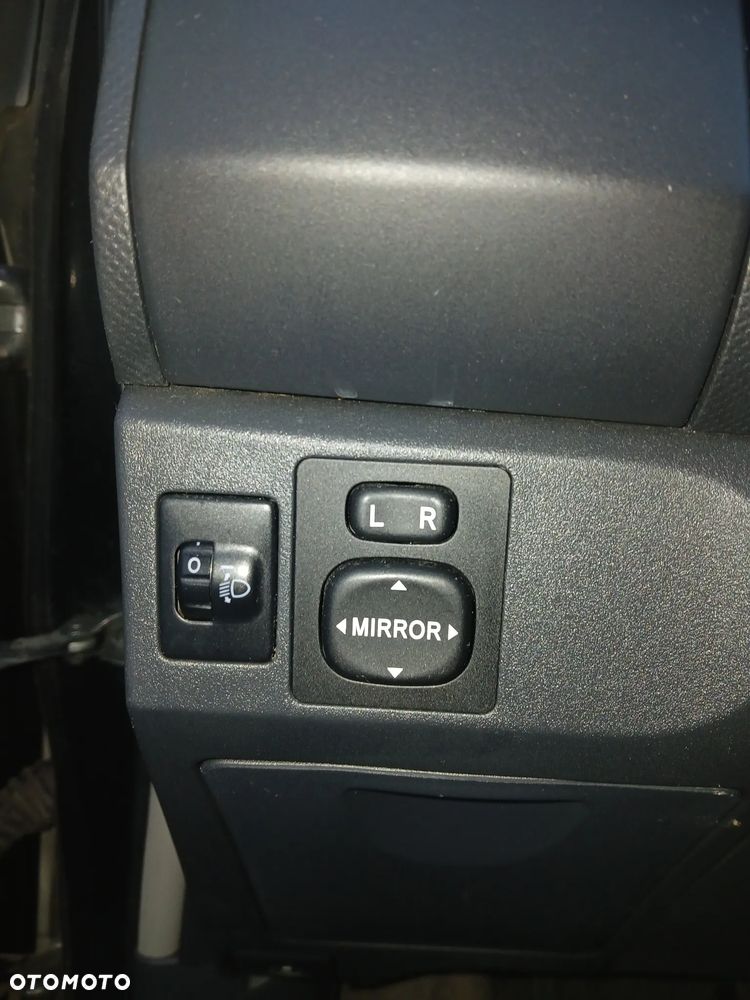 Toyota Yaris 1.3 Automatik Sol - 25