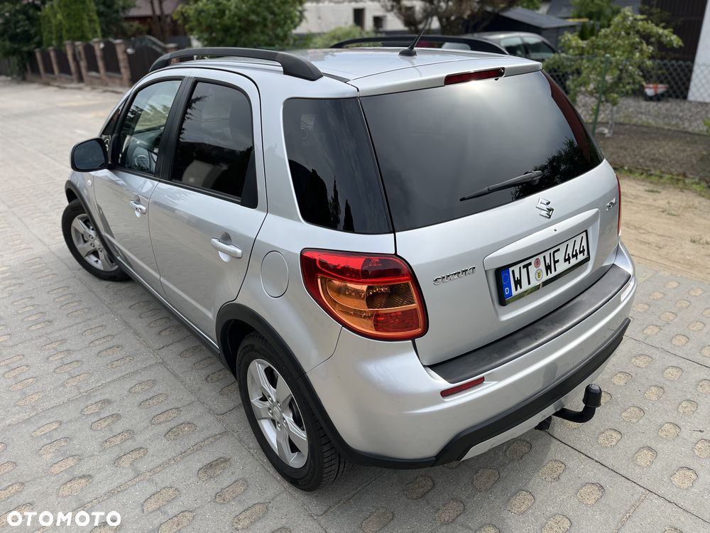 Suzuki SX4 1.6 VVT 4x2 City - 33