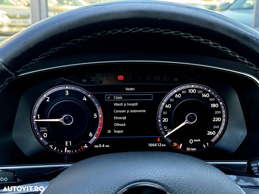 Volkswagen Tiguan - 20