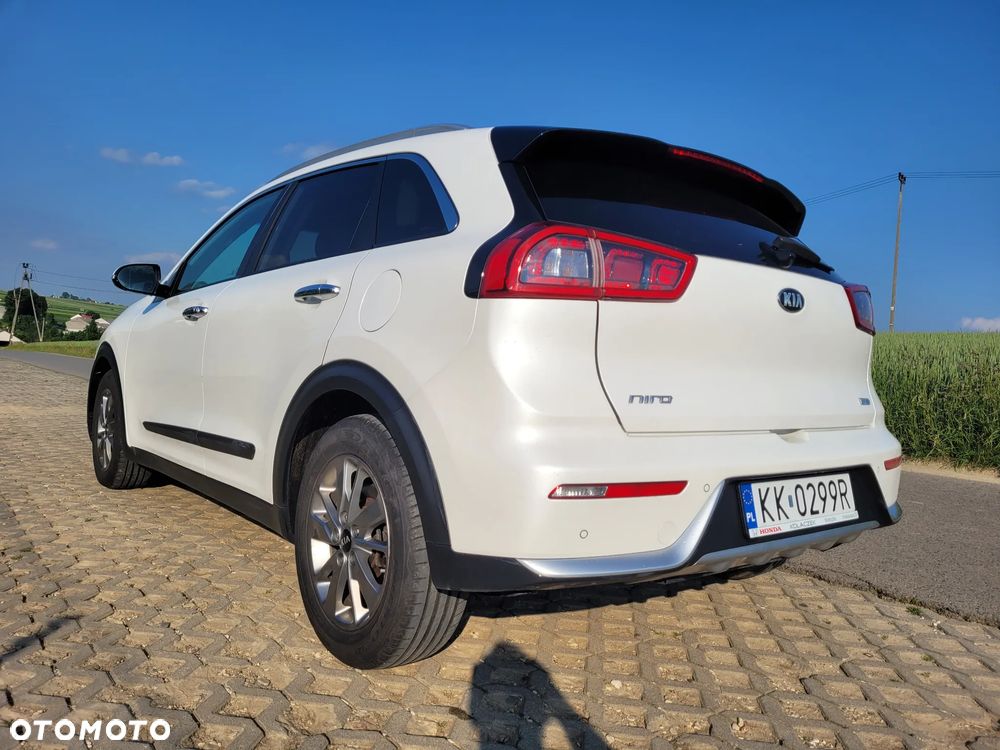 Kia Niro 1.6 GDI Hybrid L - 9