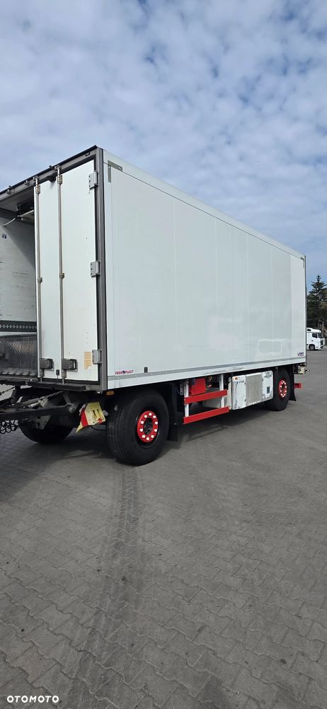 Schmitz Cargobull AKO 18 - 19