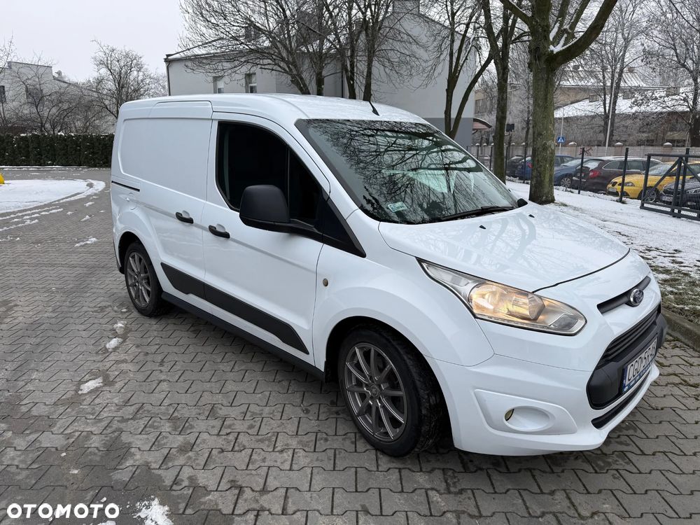 Ford Transit Courier - 2