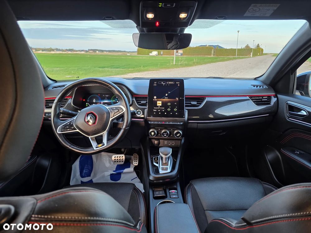 Renault Arkana E-TECH 145 R.S.LINE - 11