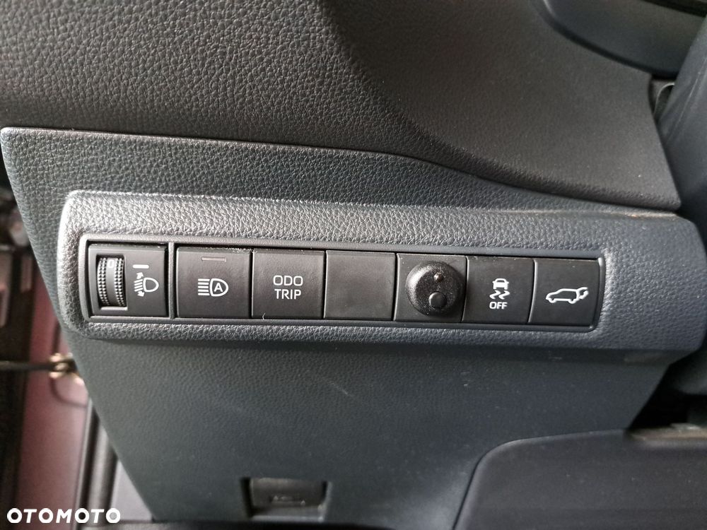 Toyota Corolla 1.8 Hybrid Style - 34