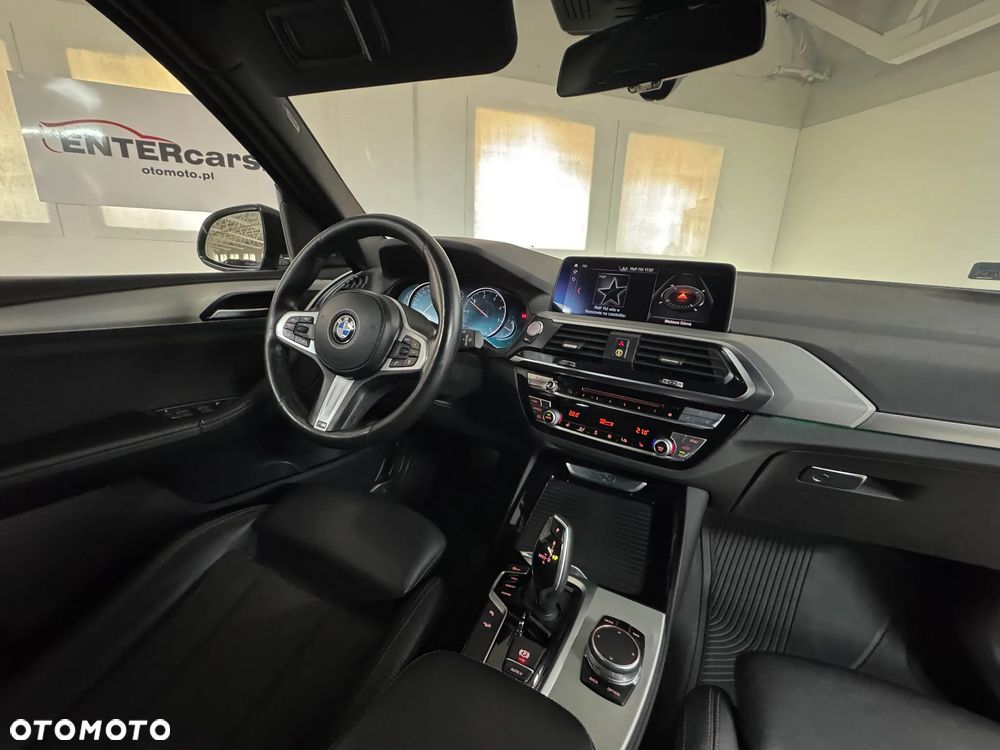 BMW X3 xDrive20d sport - 3