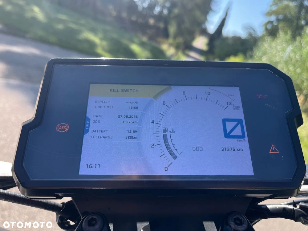 KTM Duke 125 - 9