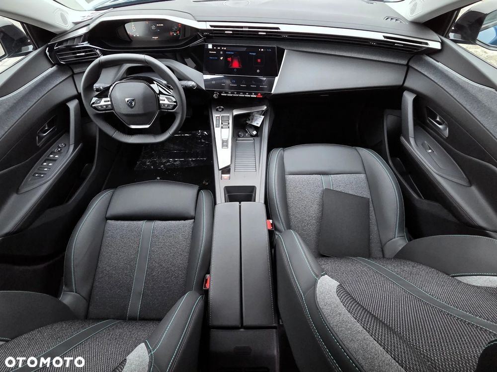 Peugeot 408 1.2 PureTech mHEV Business S&S e-DSC6 - 23