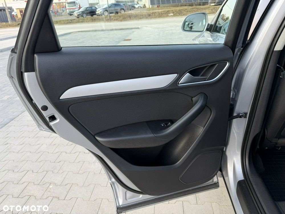 Audi Q3 2.0 TDI Quattro S tronic - 29