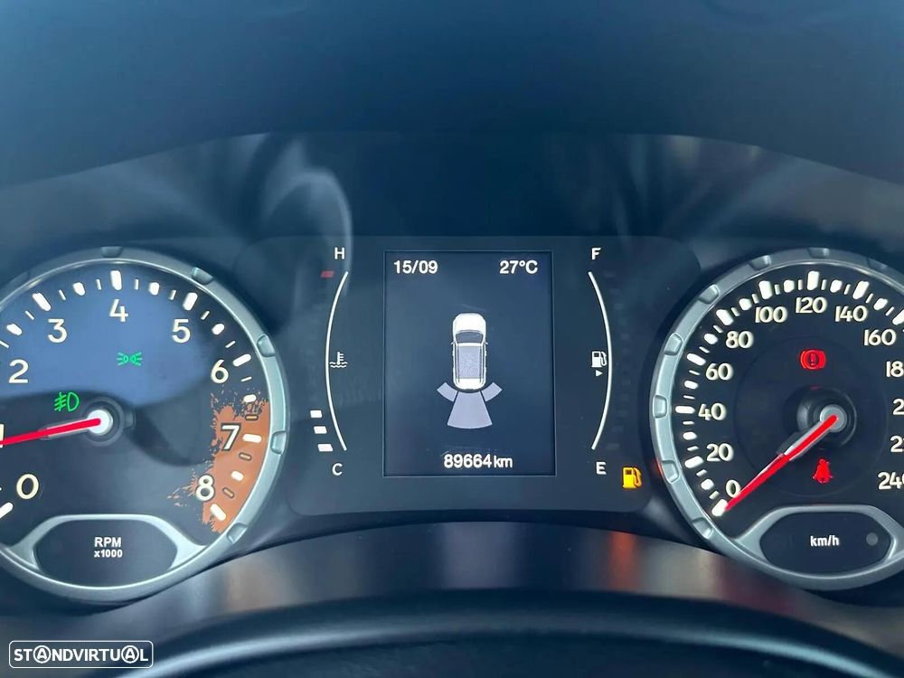 Jeep Renegade 1.4 MA Longitude - 28