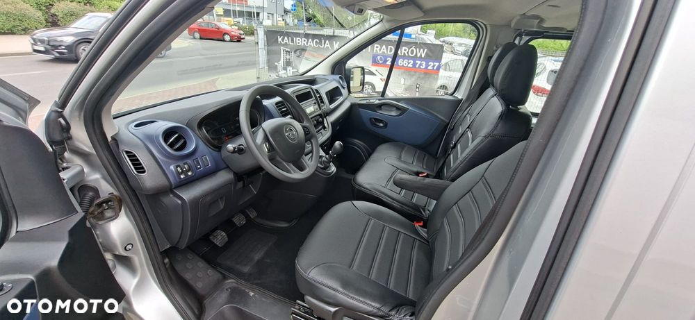 Opel Vivaro - 7