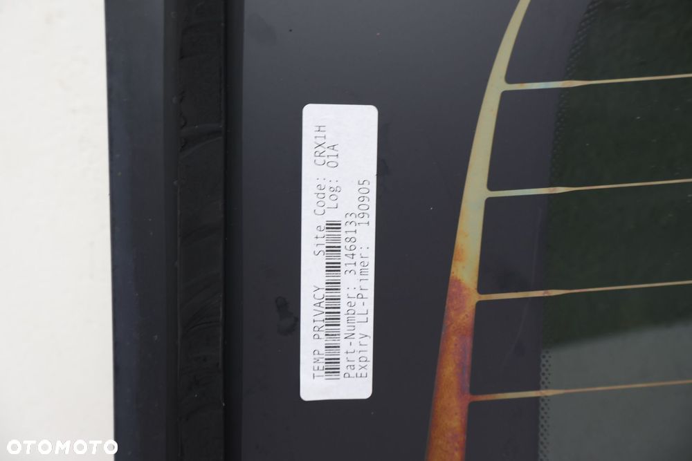 VOLVO V60 II SZYBA KLAPY BAGAŻNIKA 31468133 - 9