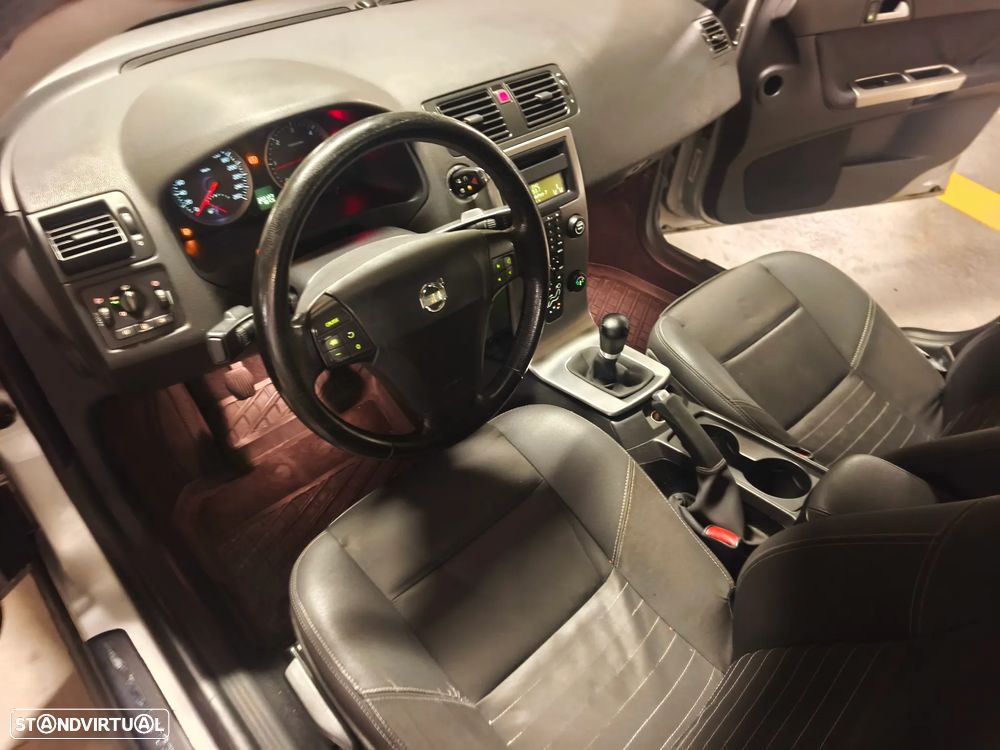 Volvo V50 1.6 D Nível 2 - 12
