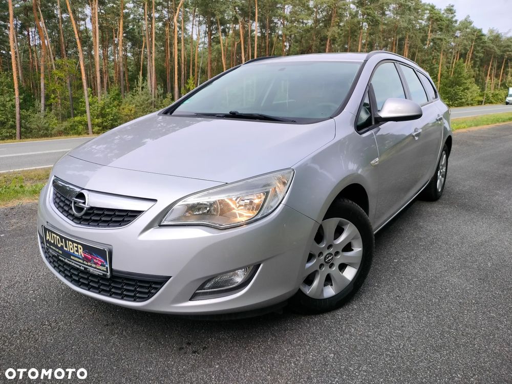 Opel Astra 1.7 CDTI DPF NAVI - 2