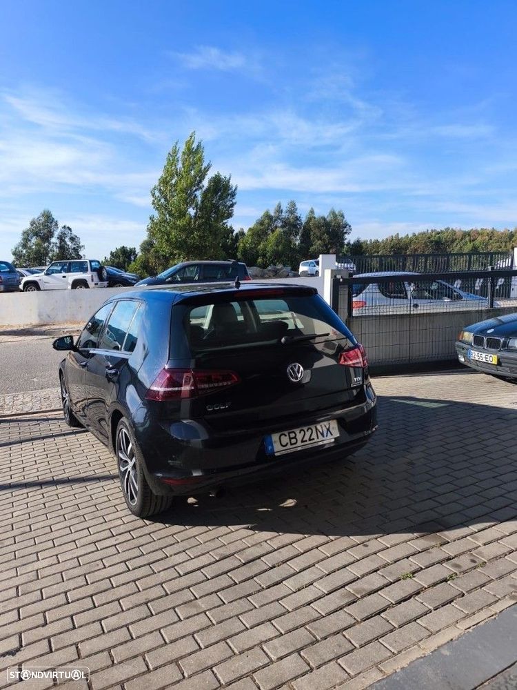 VW Golf - 11