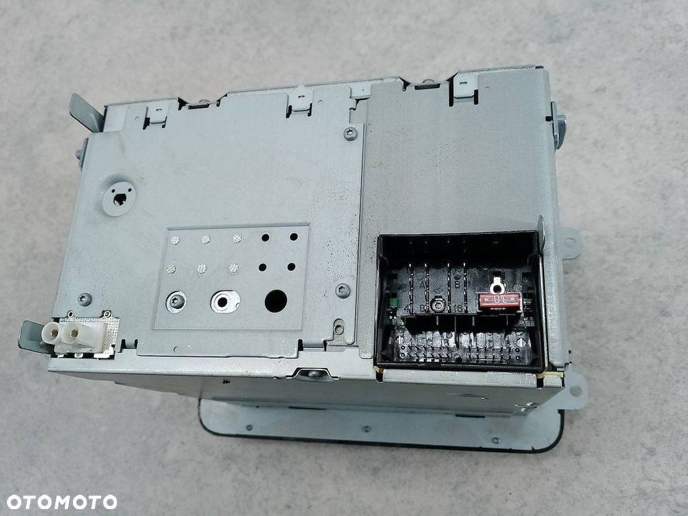 RADIO FABRYCZNE VW GOLF V 1K0035186AA 7647201360 - 6