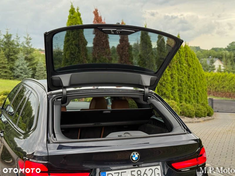 BMW Seria 5 520d M Sport Edition - 8