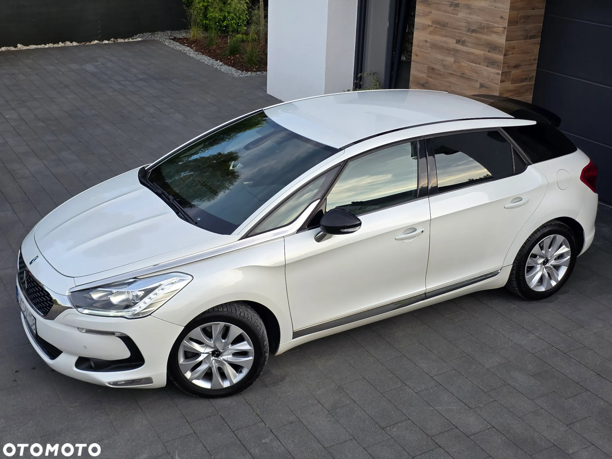 Citroën DS5 2.0 HDi Pure Pearl - 9