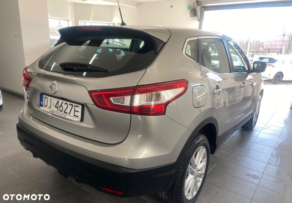 Nissan Qashqai - 4