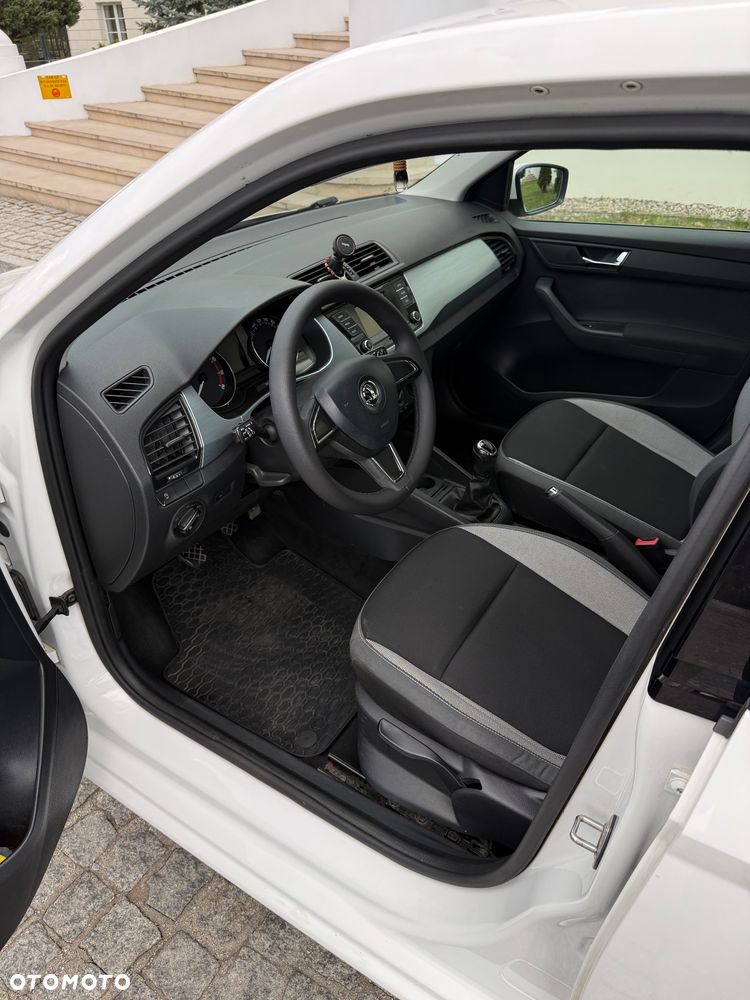 Skoda Fabia 1.2 TSI Active - 26