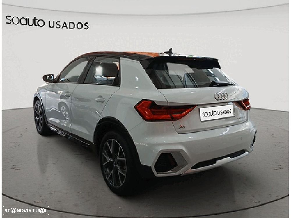 Audi A1 Citycarver 30 TFSI S tronic — fotografia 5