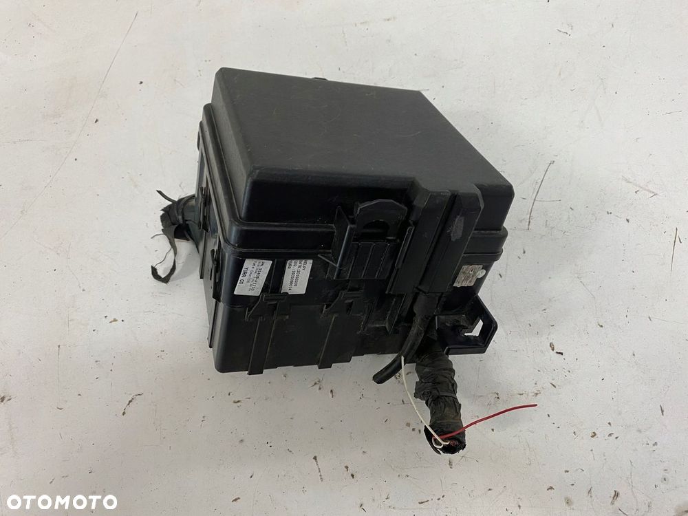 HYUNDAI TUCSON II 2.0 CRDI PUSZKA BEZPIECZNIKÓW - 1