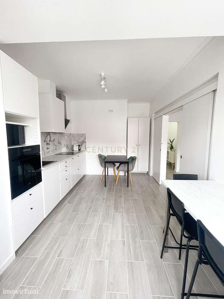 Duplex Moderno em Amora, Seixal com Vista para o Rio - Grande imagem: 2/34