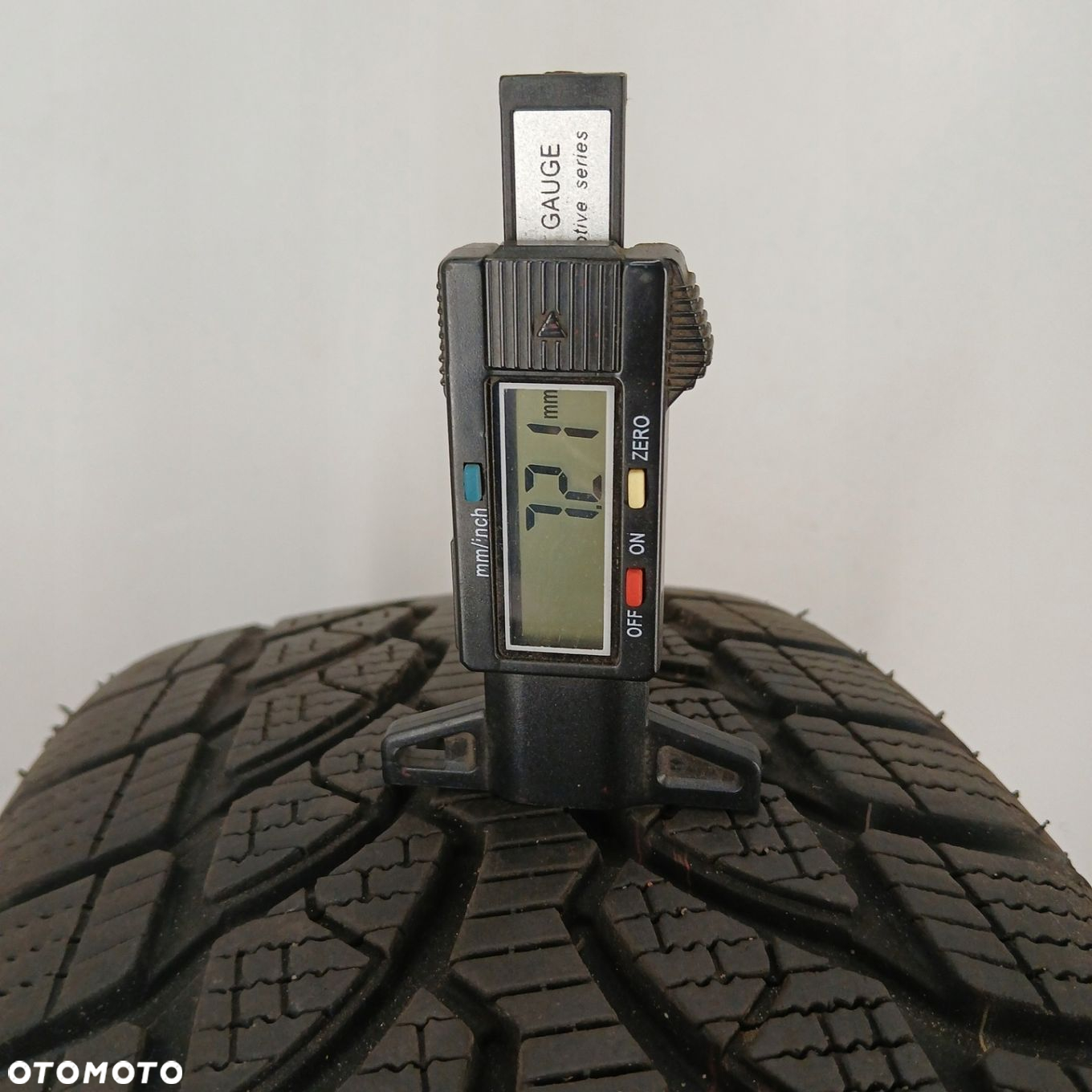 205/60R16 92H Bridgestone Blizzak LM-32 7mm 2023r D85290 - 3