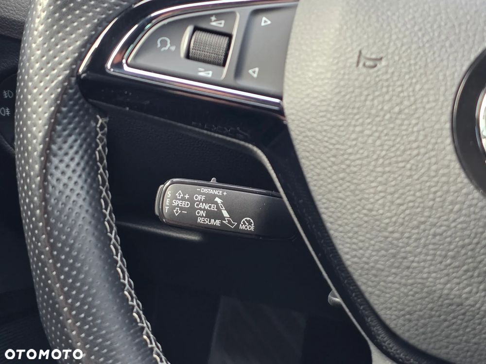 Skoda Superb 2.0 TSI 4x4 Sportline DSG - 19