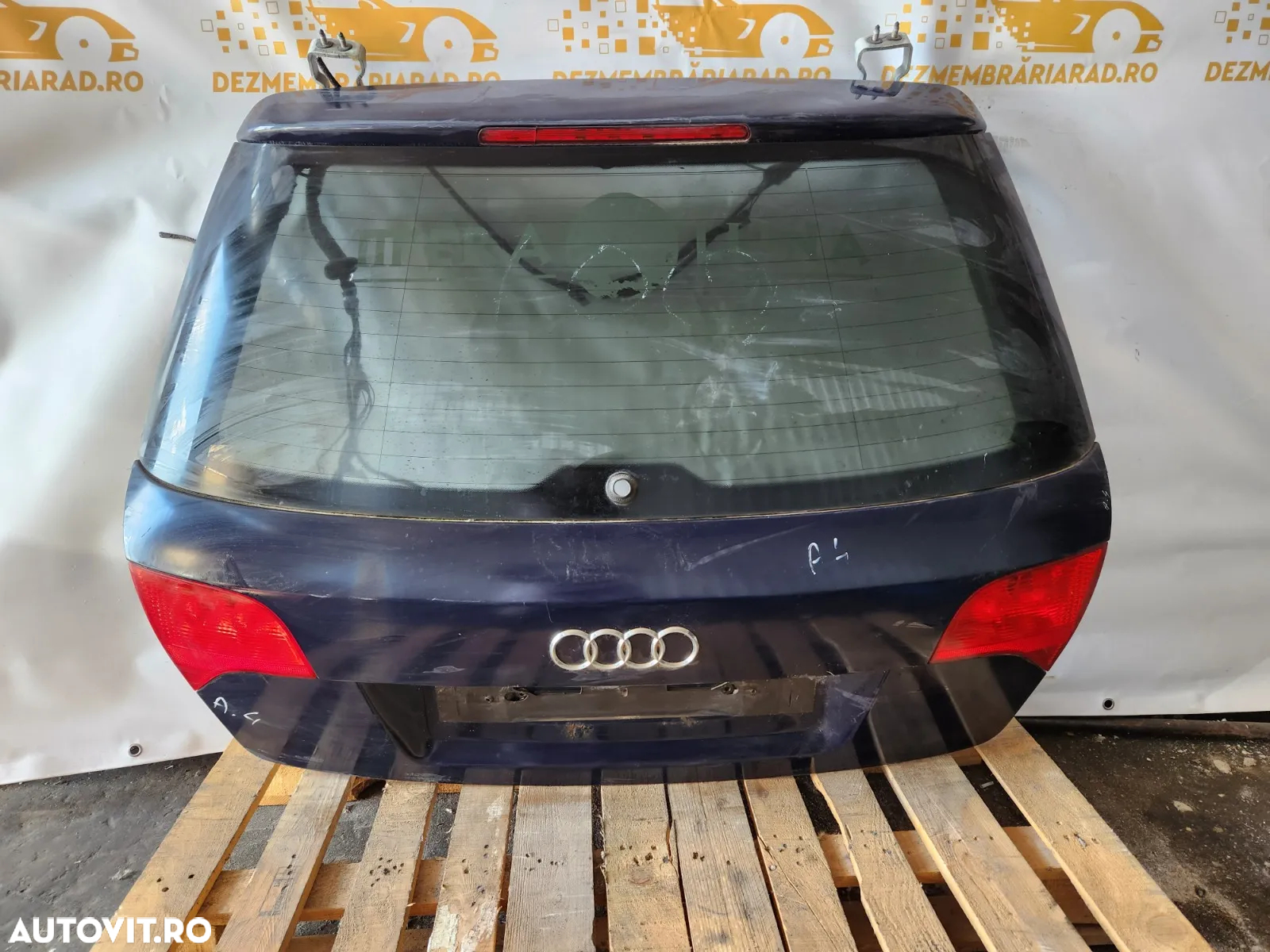Haion Hayon Cu Luneta Audi A4 B7 An 2005-2006-2007-2008 - Dezmembrari Arad - 2