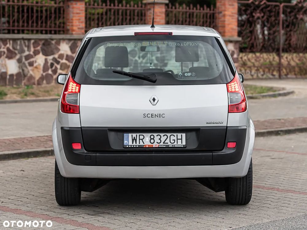 Renault Scenic 1.6 16V Confort Expression - 5