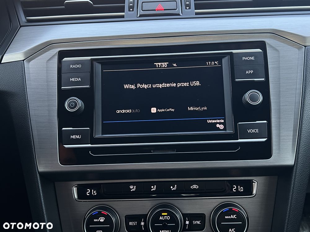 Volkswagen Passat 1.5 TSI EVO Essence - 33