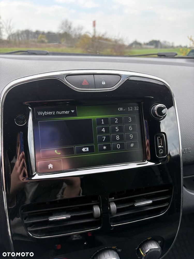 Renault Clio 1.2 16V Authentique - 18